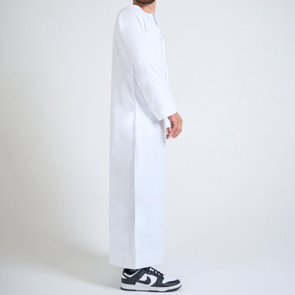 Simple Emirati Thobe Jubba by Al Mirzan - White
