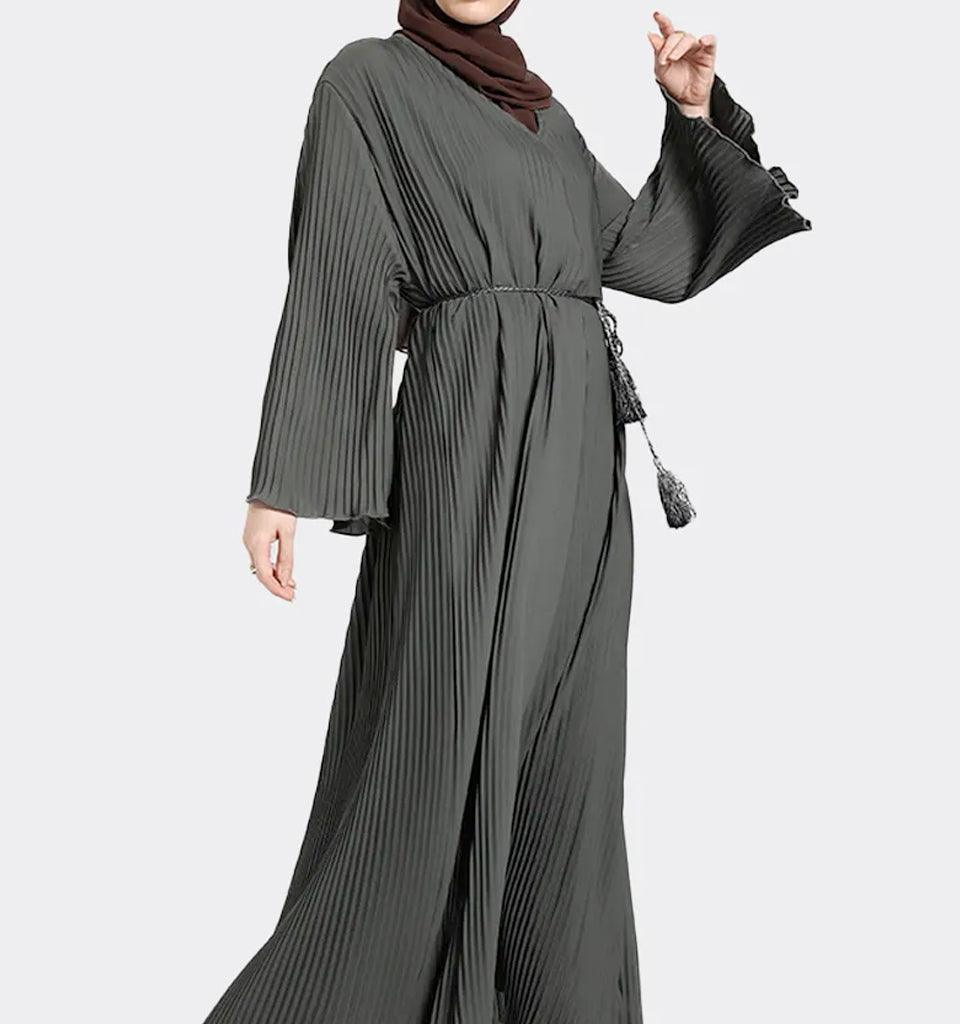 Khaki Pleated Abaya - Islamic Pixels